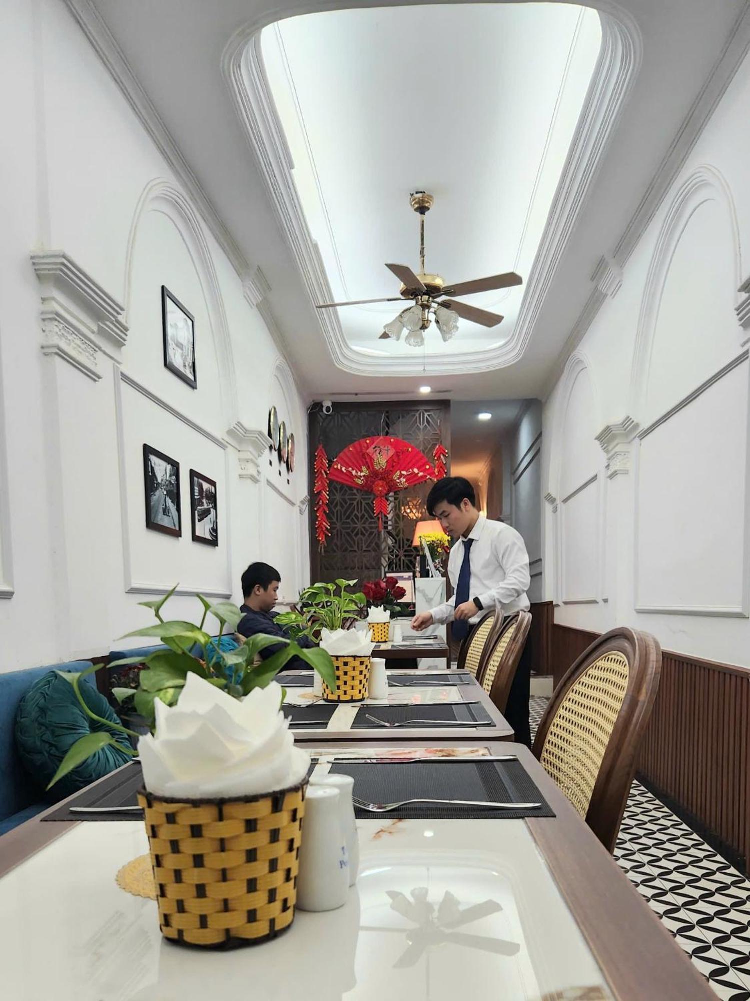 The Ambery Hanoi Boutique Hotel & Travel Bagian luar foto