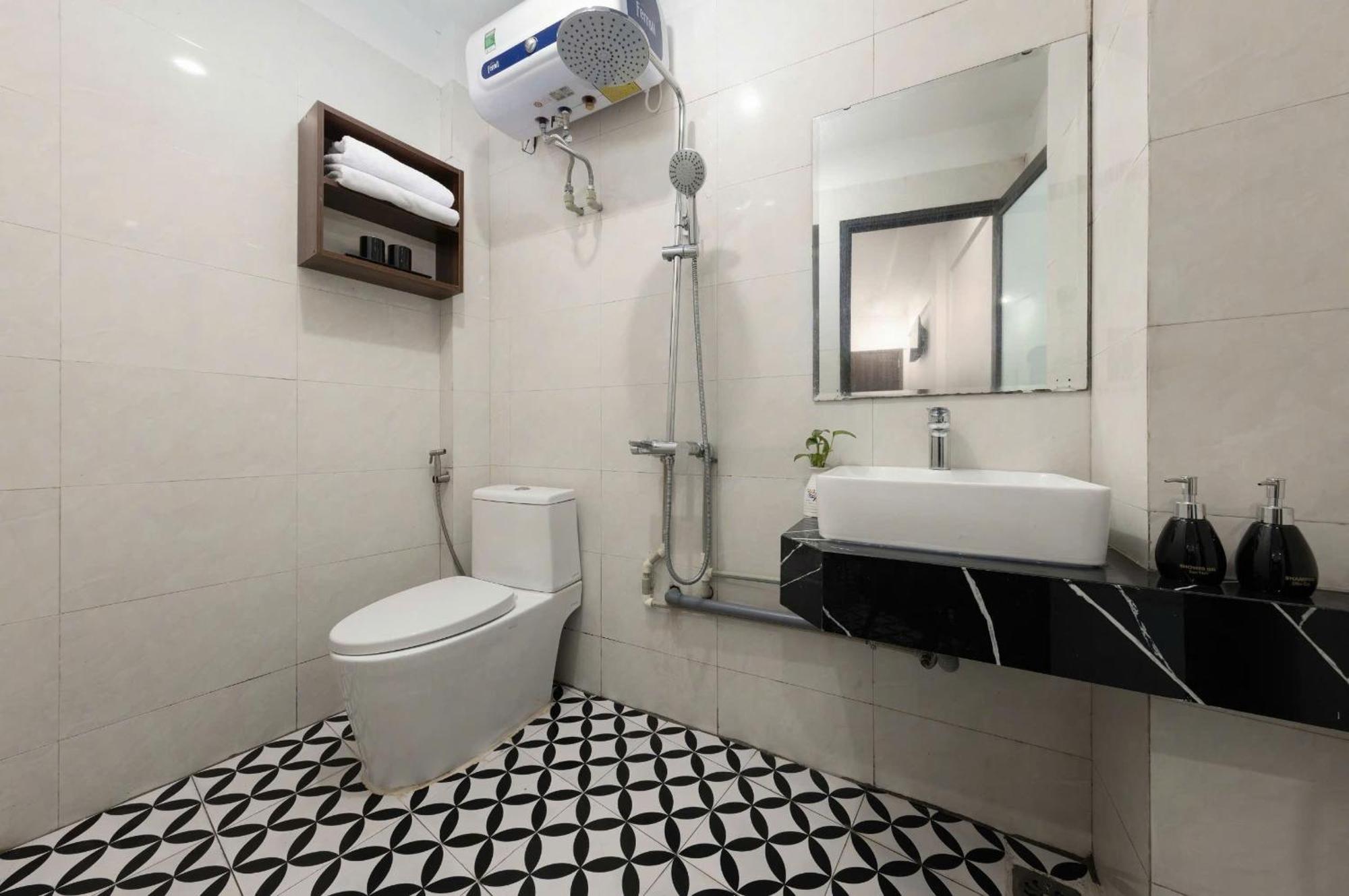 The Ambery Hanoi Boutique Hotel & Travel Bagian luar foto