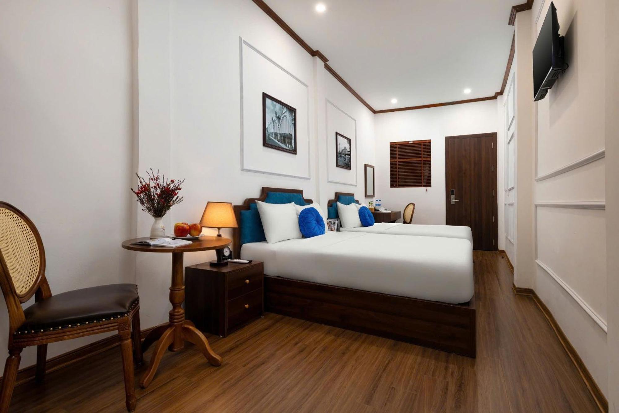 The Ambery Hanoi Boutique Hotel & Travel Bagian luar foto