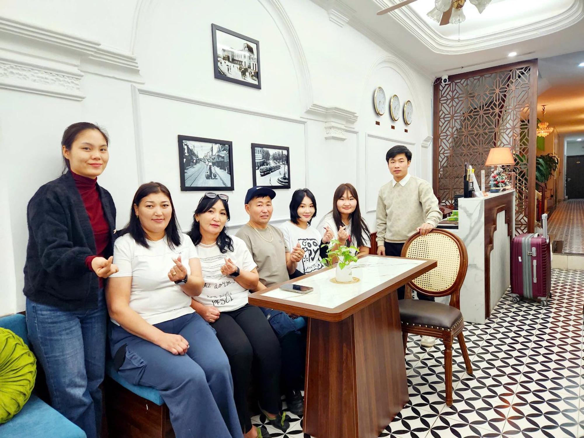 The Ambery Hanoi Boutique Hotel & Travel Bagian luar foto