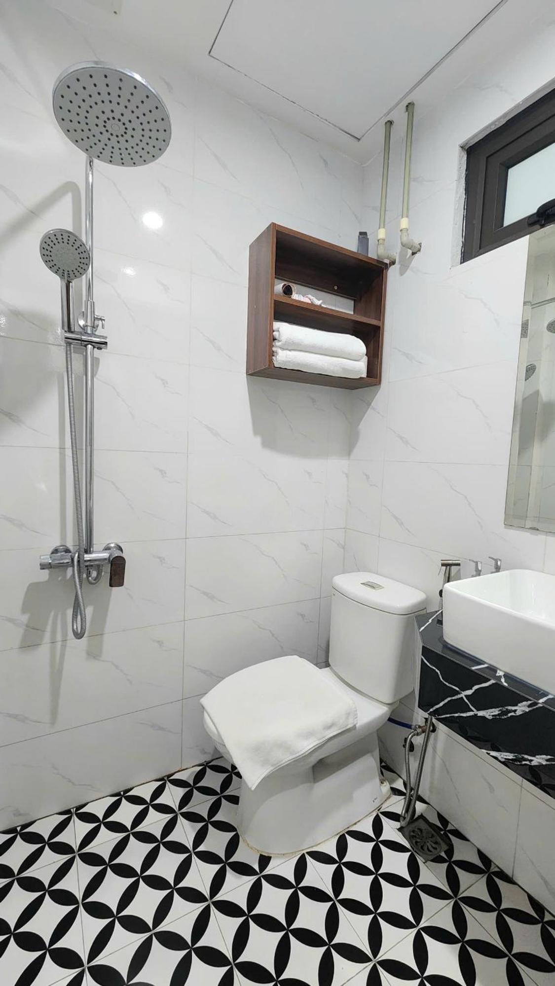 The Ambery Hanoi Boutique Hotel & Travel Bagian luar foto