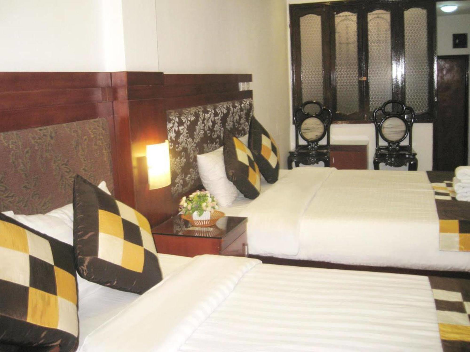 The Ambery Hanoi Boutique Hotel & Travel Bagian luar foto